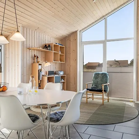 Semesterbostad Hornbogi - 300m From The Sea By Interhome