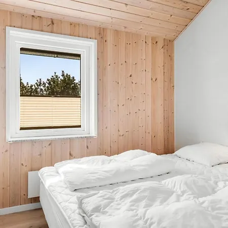 Hornbogi - 300m From The Sea By Interhome