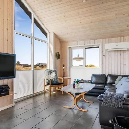 Hornbogi - 300m From The Sea By Interhome