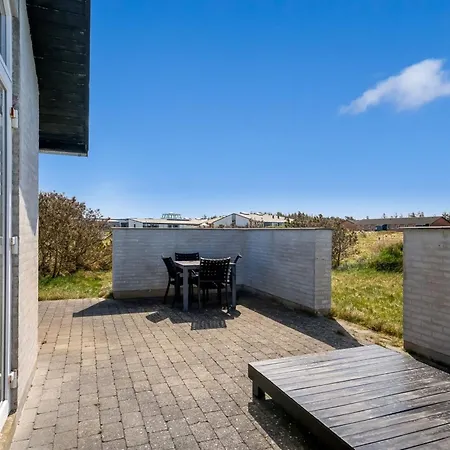 Hornbogi - 300m From The Sea By Interhome